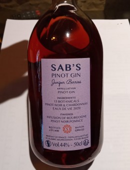 SAB'S LE GIN PINOT